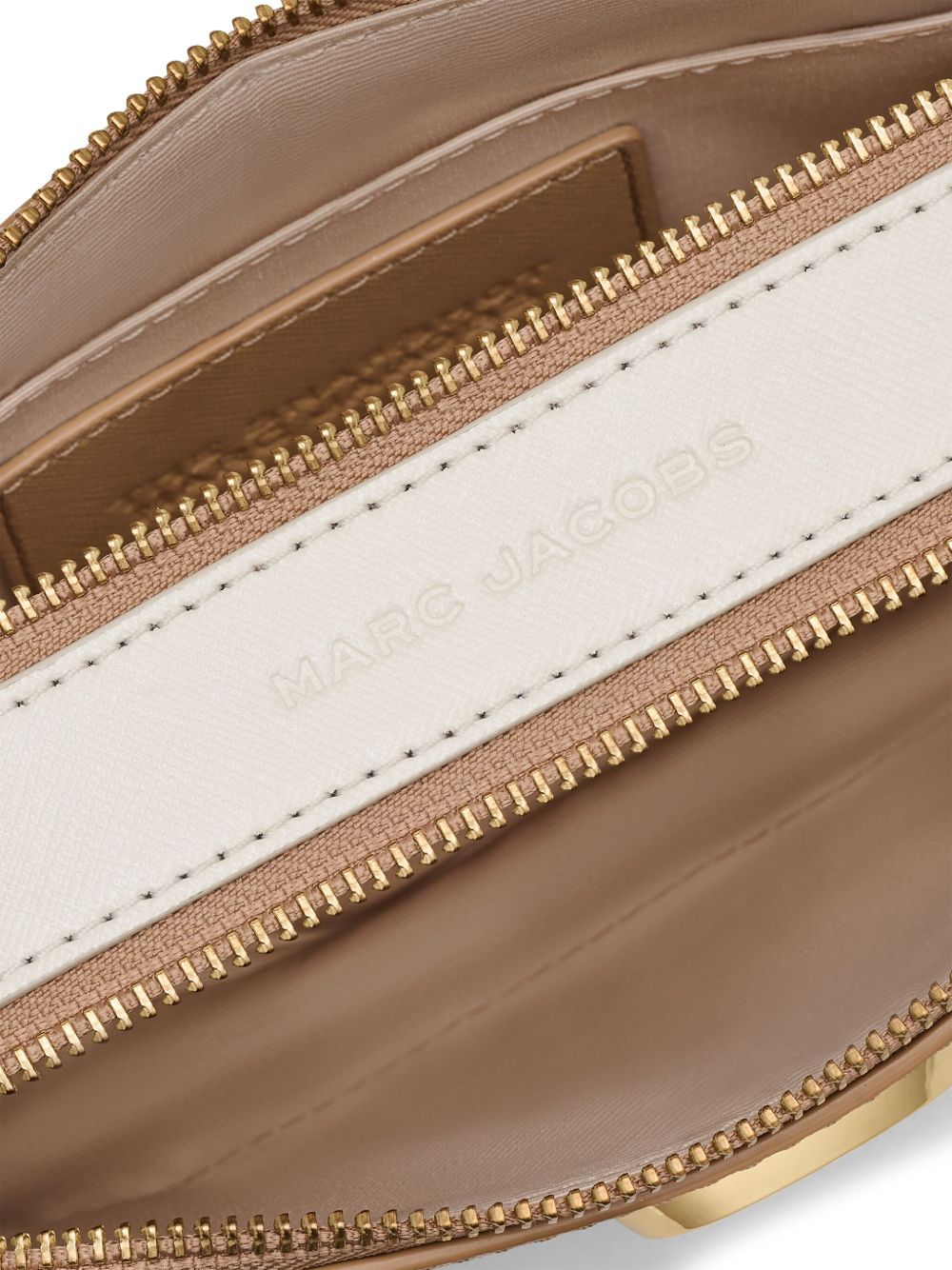  2S3HCR500H03 #233 MARC JACOBS 