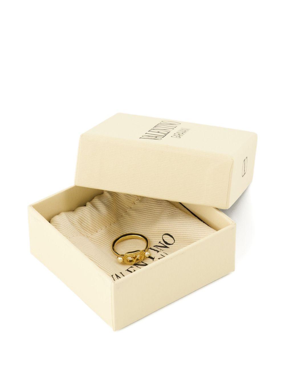  8W2J0BI2UXM* #BUF VALENTINO 