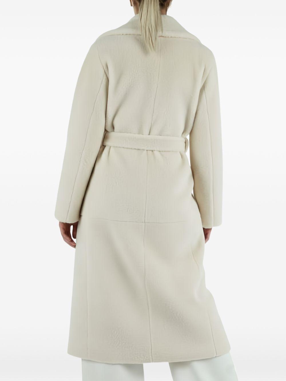  L85CAPL14* SHY0L00875 ELEVENTY 