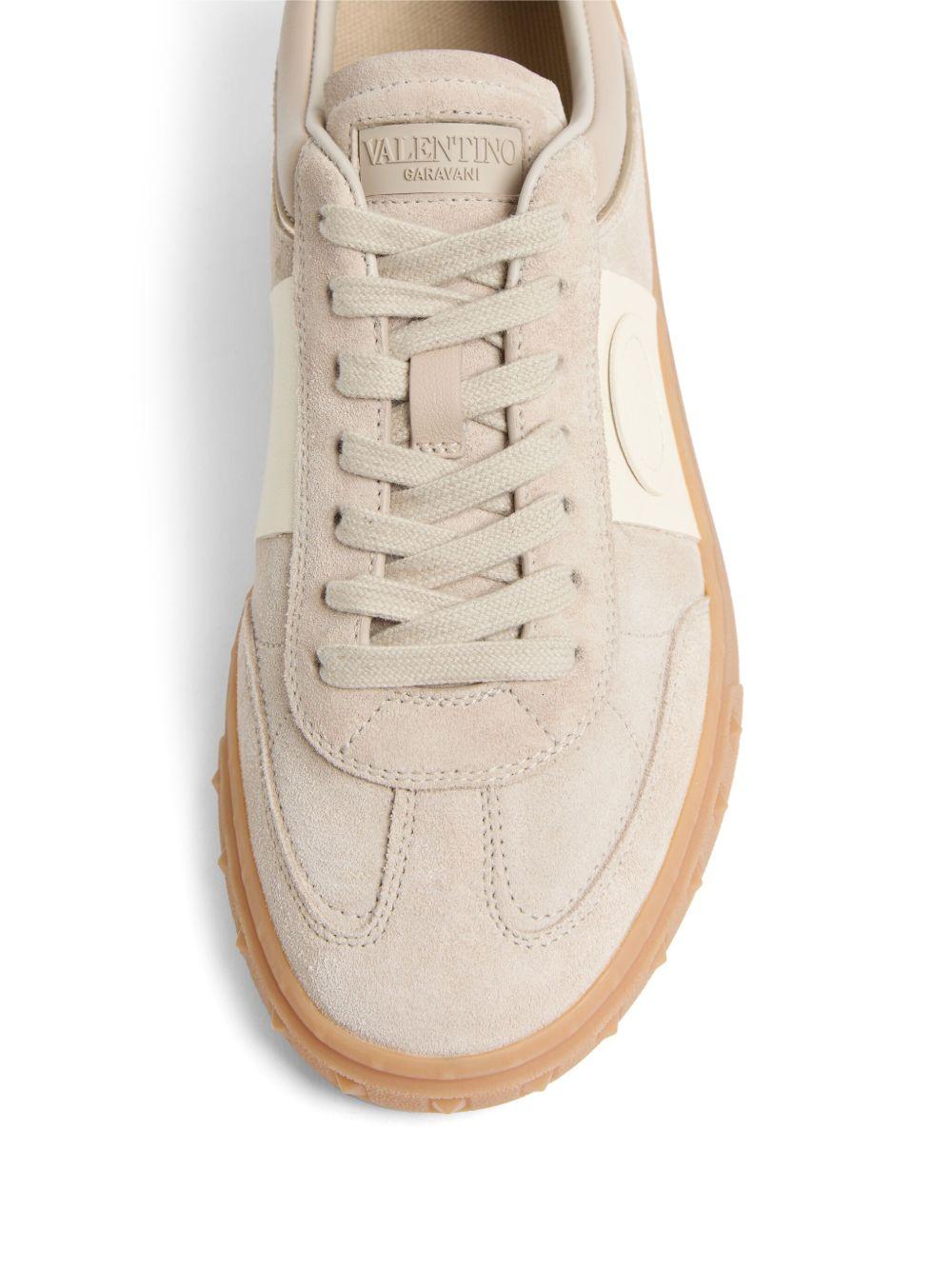  6W2S0IL9FVU* #Y6J VALENTINO 