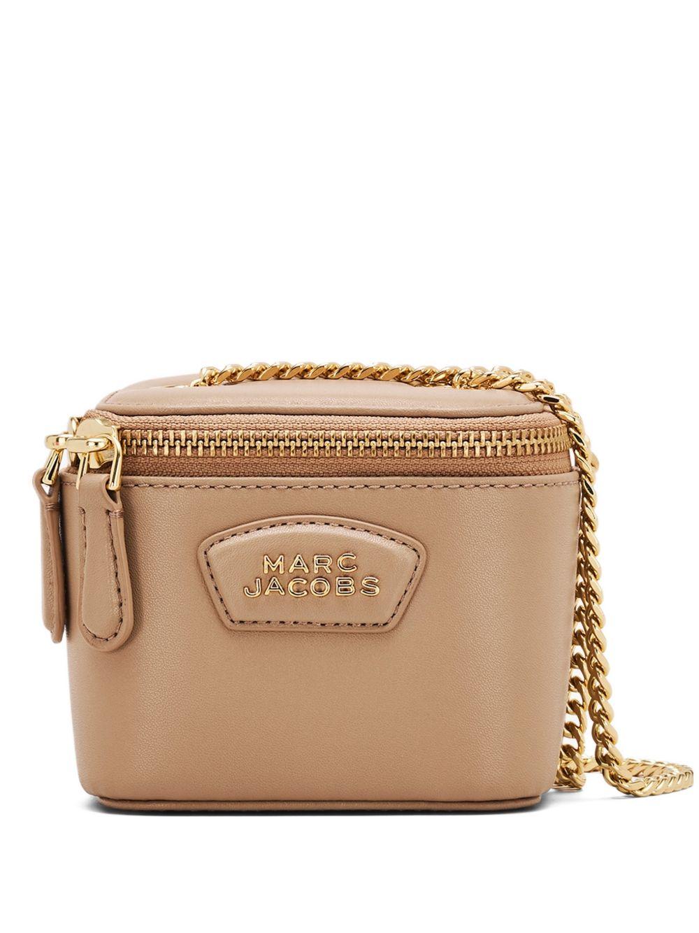  2R5SMN022S01 #230 MARC JACOBS 