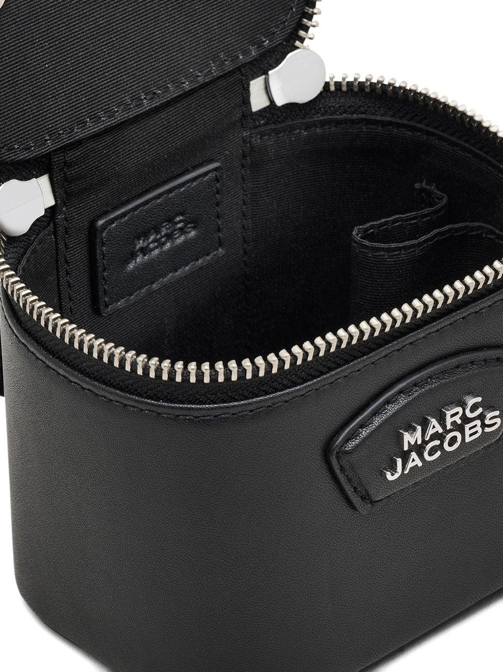  2R5SMNO22S01 #001 MARC JACOBS 