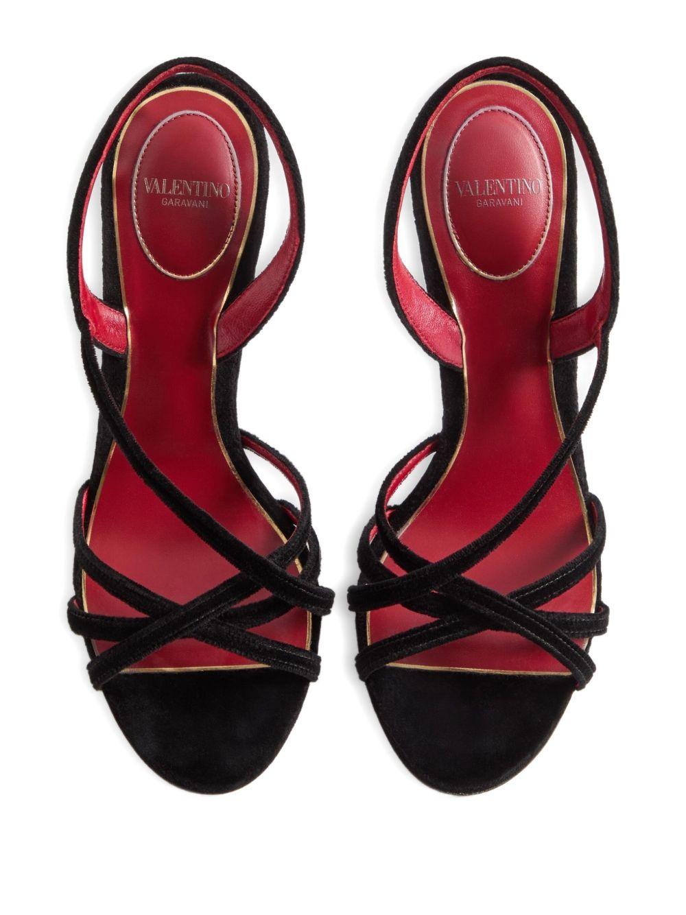  7W0S0NC6* WPJ0NO VALENTINO 
