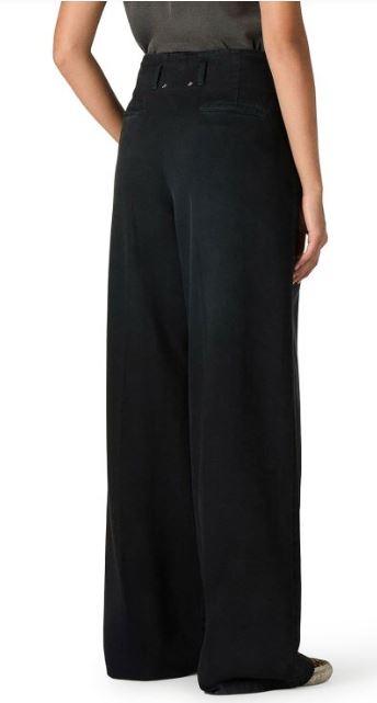  GWP01203 P00234790100 GOLDEN GOOSE 