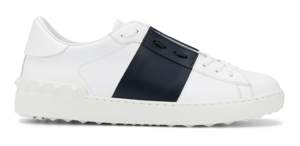  7Y0S0830* BLUM15 VALENTINO 