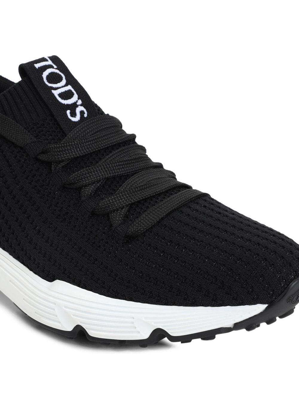 TODS XXW54C0JD40U8YB999