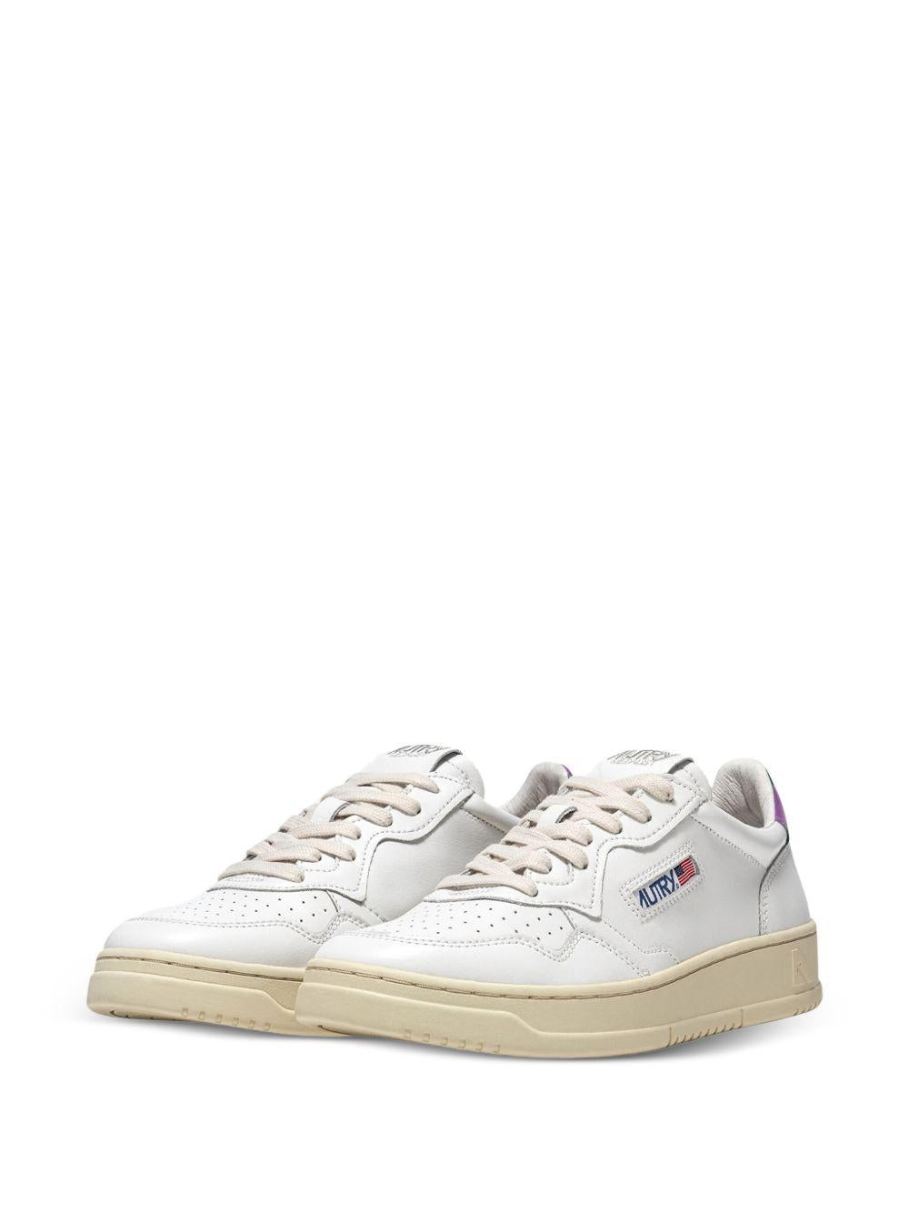  AULW SG10GOAT/WHITE AUTRY 