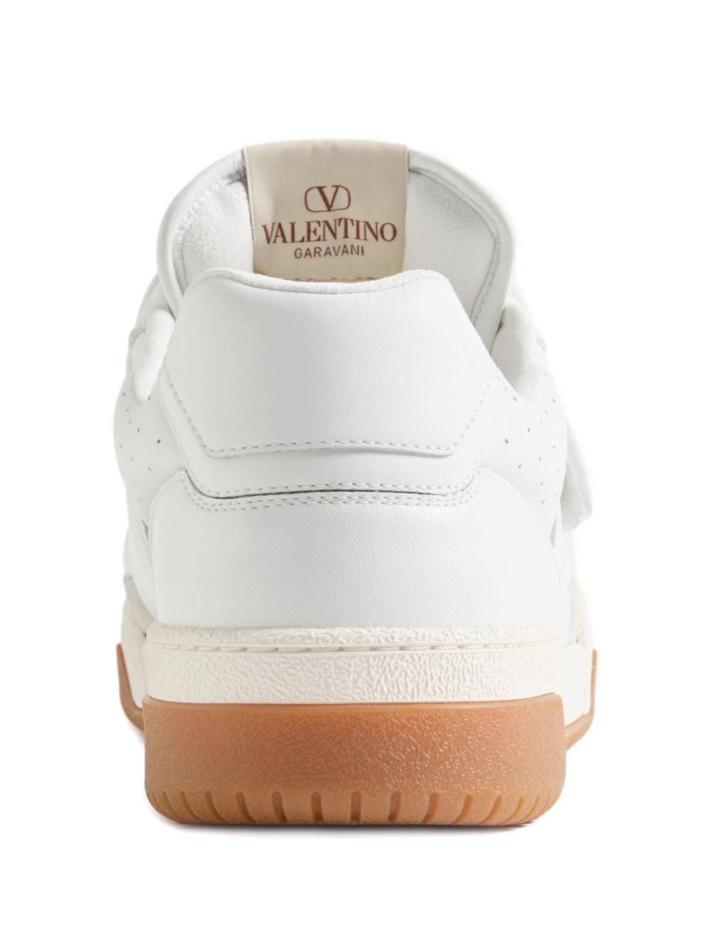  7Y2S0L36* YEJ0BO VALENTINO 