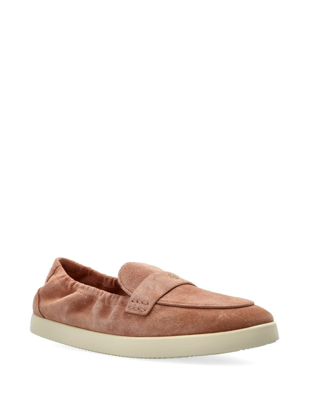  158073 #667 TORY BURCH 