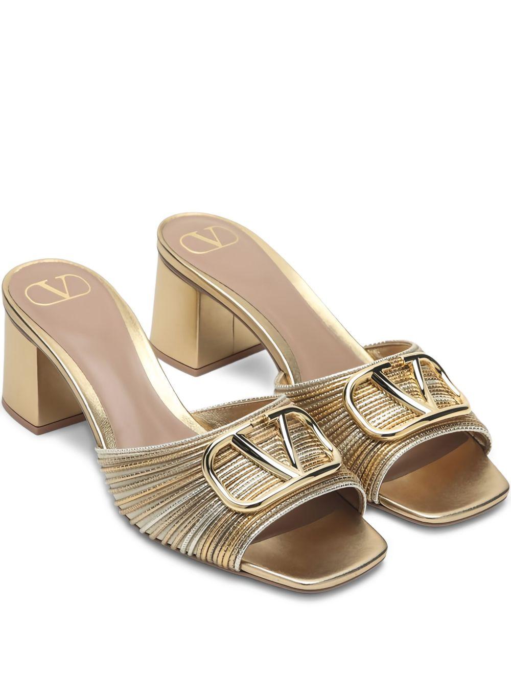  6W0S0HA6MNS* #KUN VALENTINO 