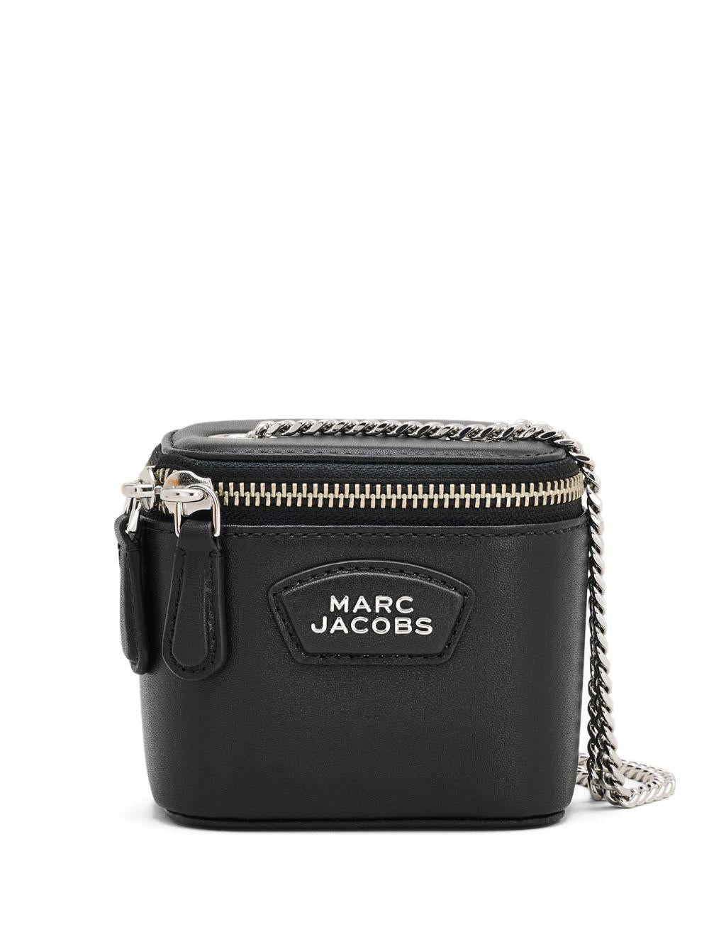  2R5SMNO22S01 #001 MARC JACOBS 