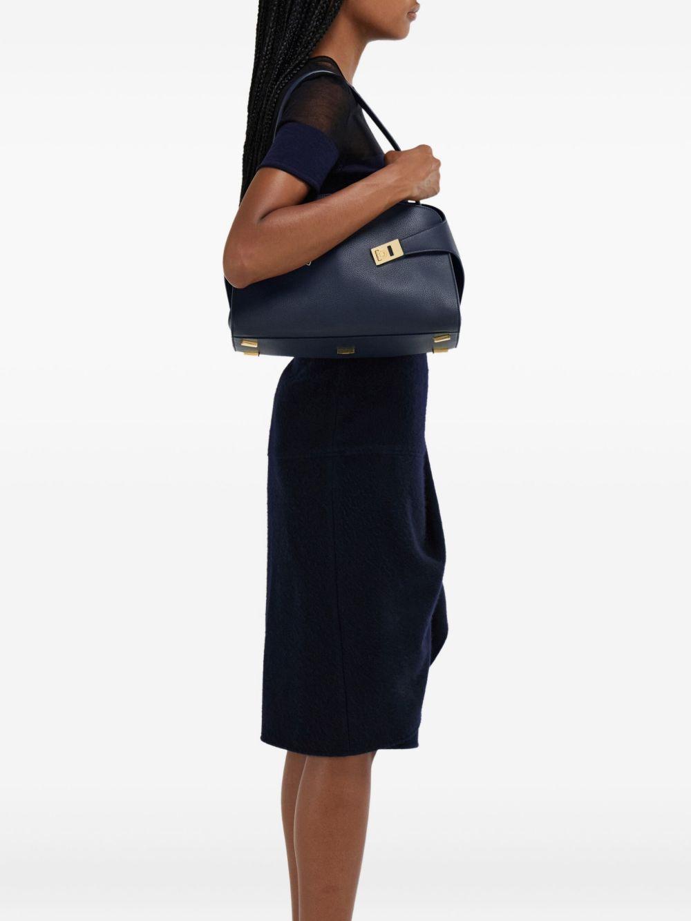  219816 789711NEW NAVY SALVATORE FERRAGAMO 