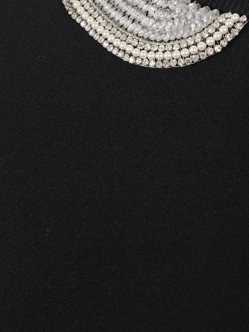  8B3KD14QA1K* #0NO VALENTINO 