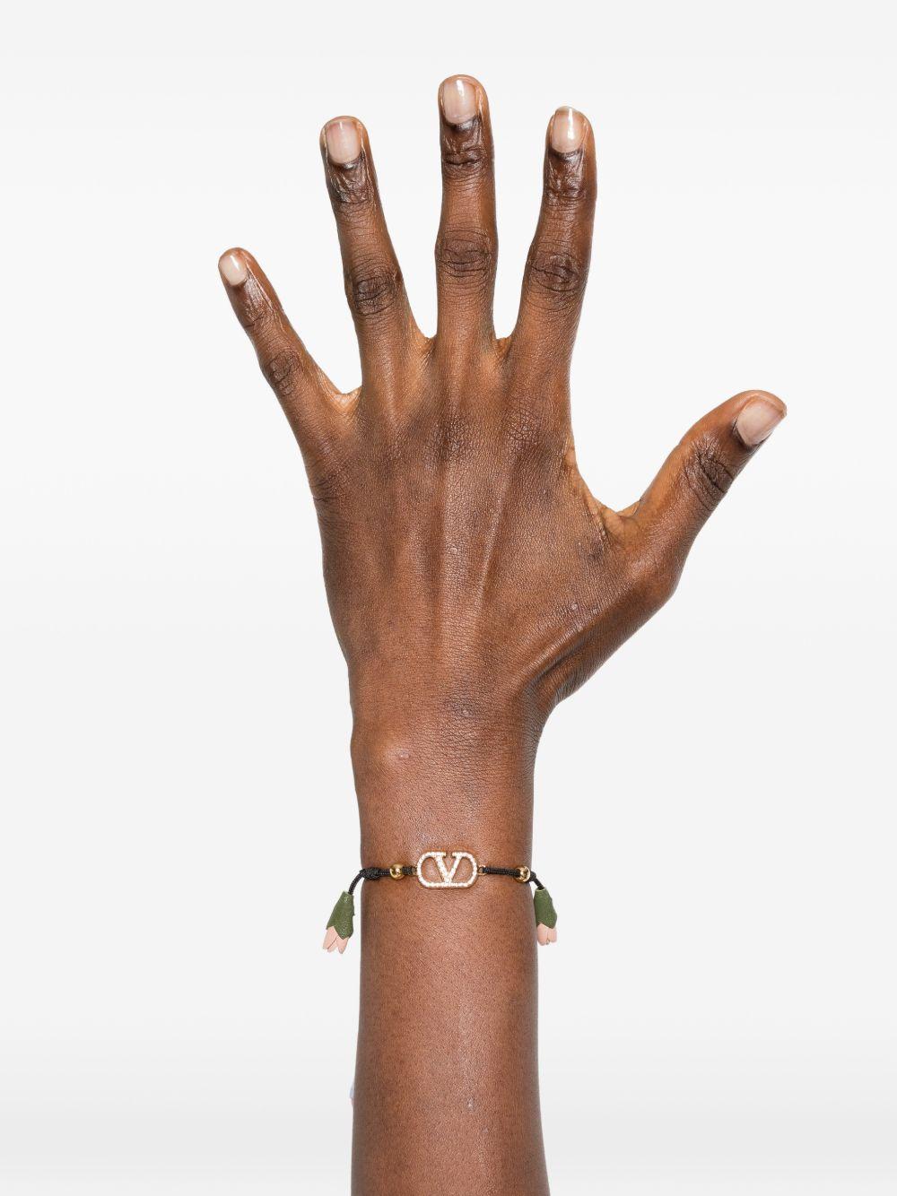  8W2J0BH7IWV* #BUT VALENTINO 