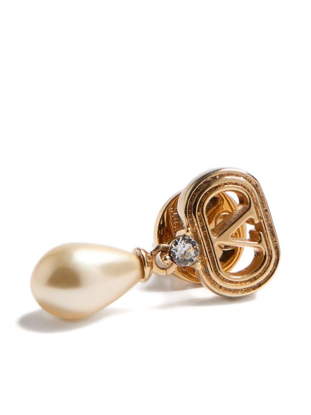  8W2J0BG8QVS* #BUJ VALENTINO 