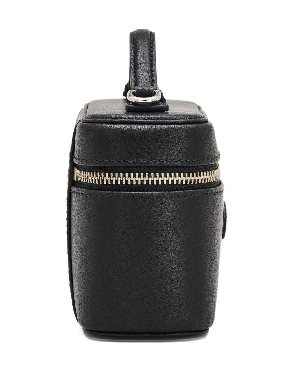  2R5HCR018H01 #001 MARC JACOBS 