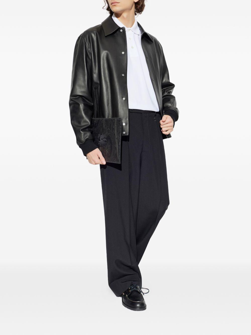  MRMD0005 AU135W0001 ETRO 