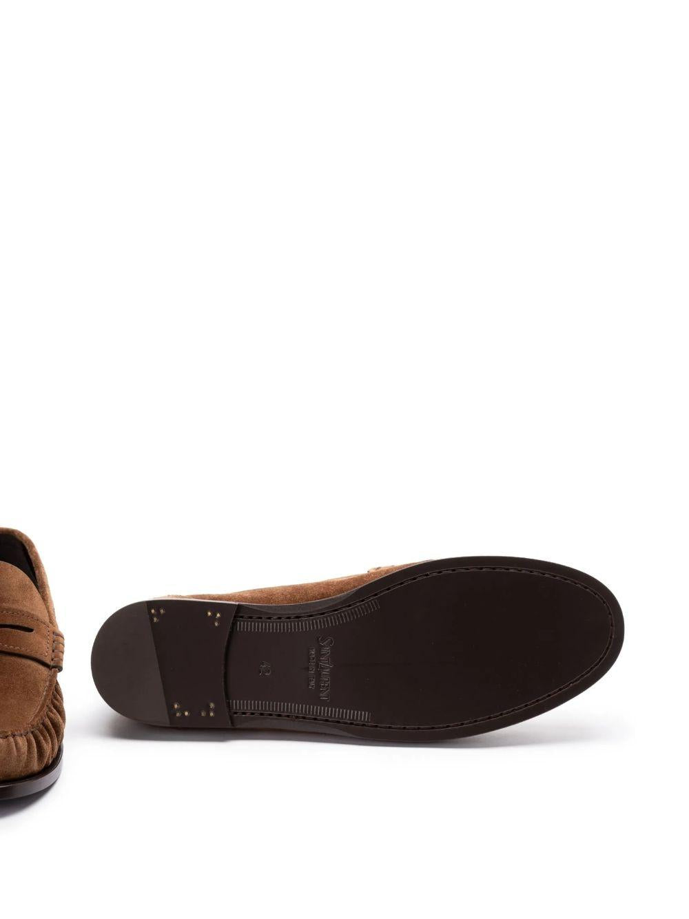  8211732 OYAA2732 SAINT LAURENT 