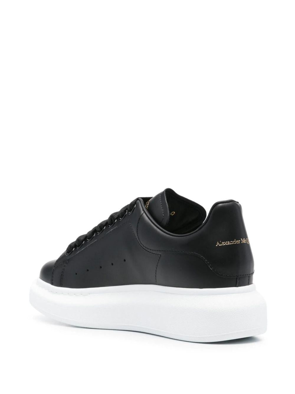  553770 WIEE01000 ALEXANDER MCQUEEN 