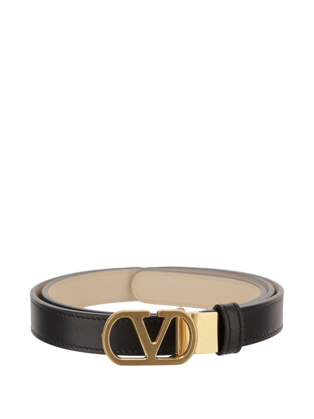  8W2T0SU8IYR* #DVX VALENTINO 
