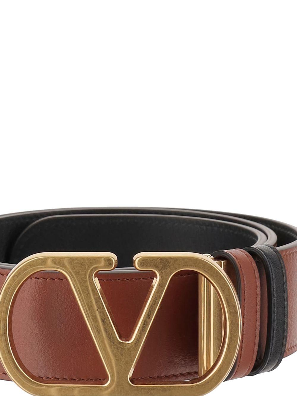  7Y2T0SQ4* IYRDRN VALENTINO 