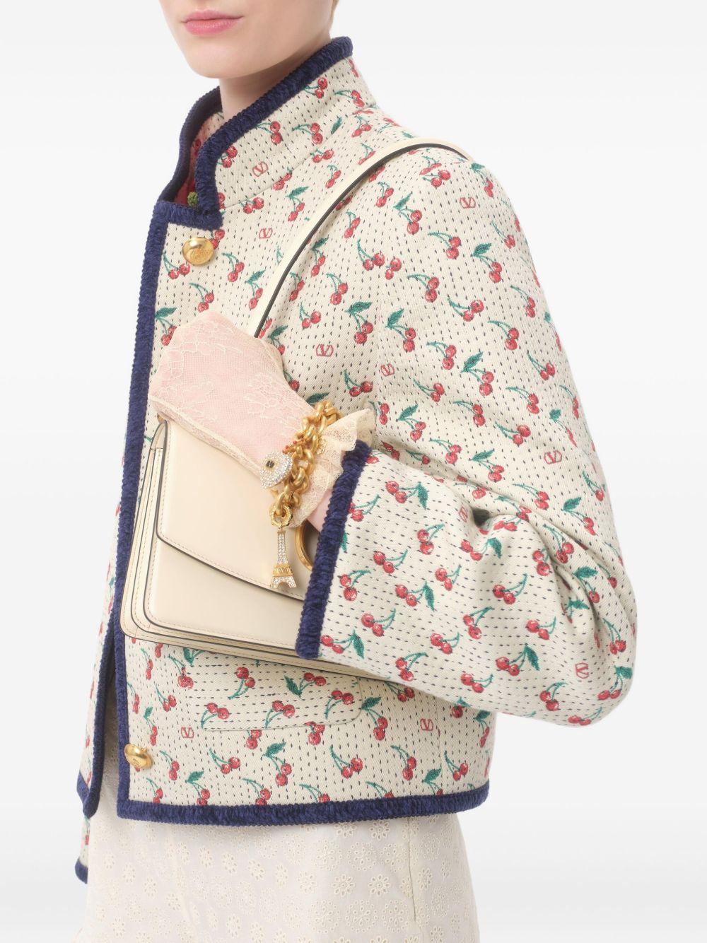  7B3CJ3Q7* 9LGBDR VALENTINO 