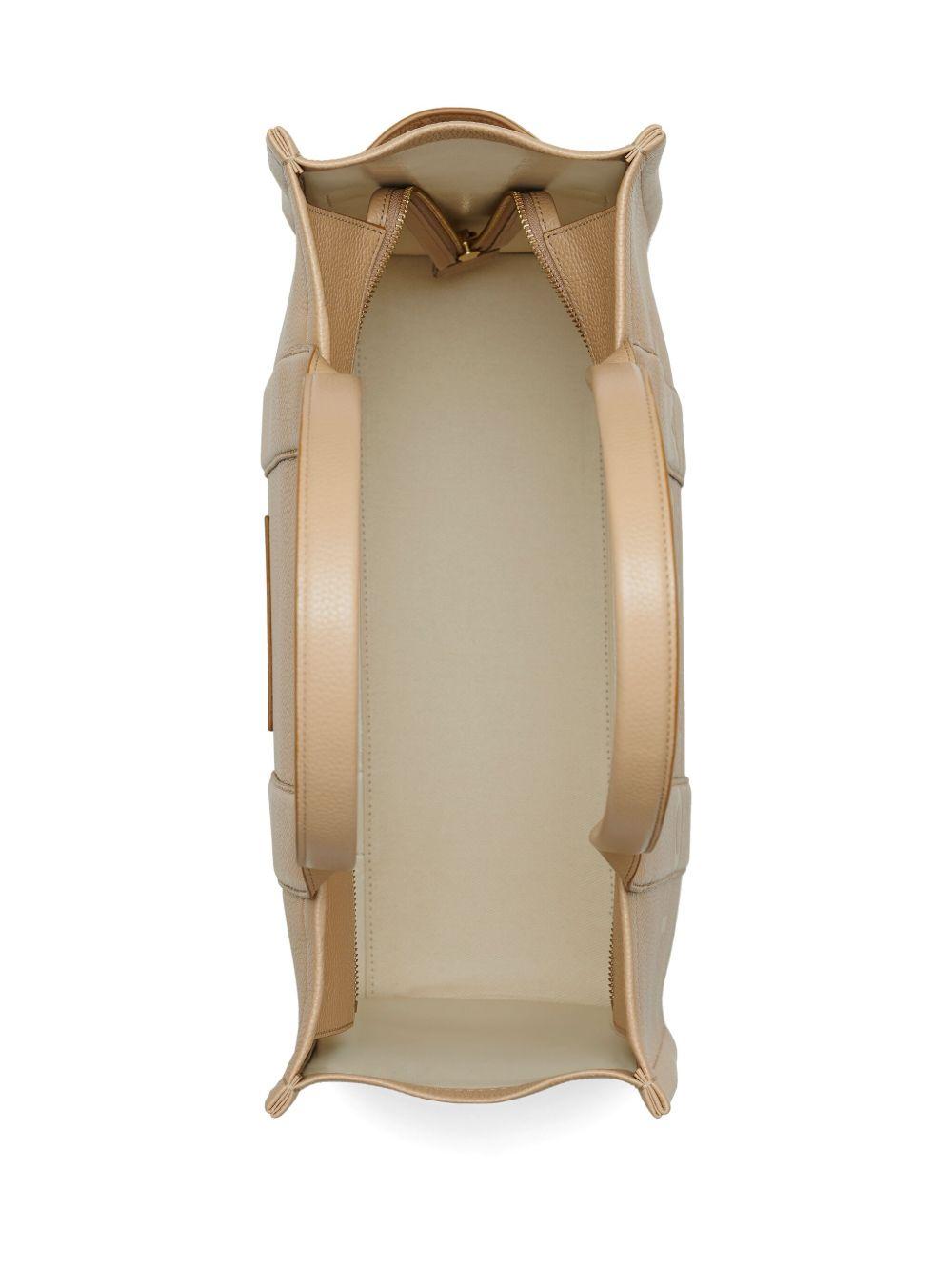  H020L01FA21 #230 MARC JACOBS 