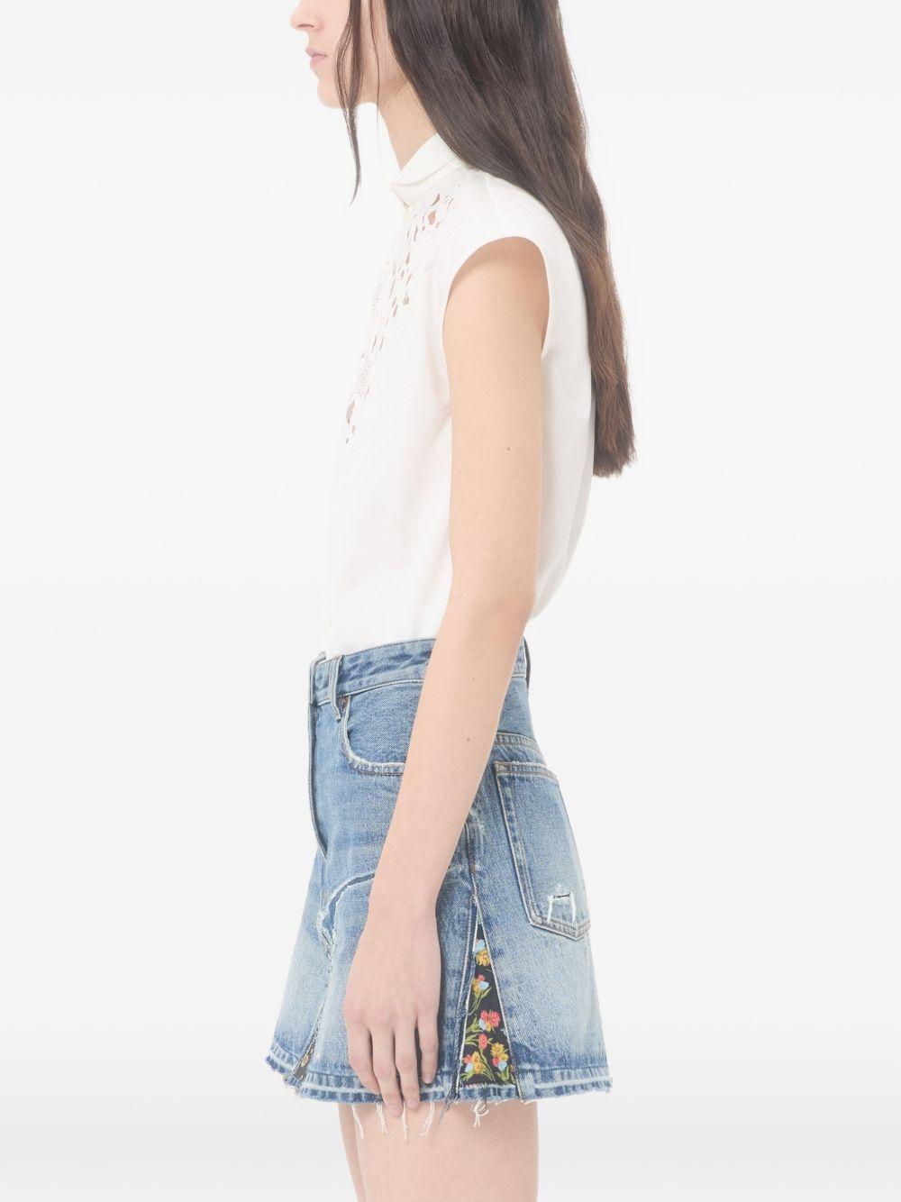  8B3AA0C59VN* #0BO VALENTINO 