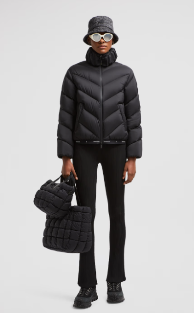 MONCLER K10931A00027597YD999