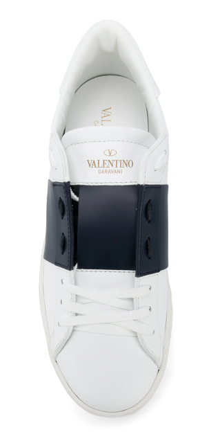  7Y0S0830* BLUM15 VALENTINO 