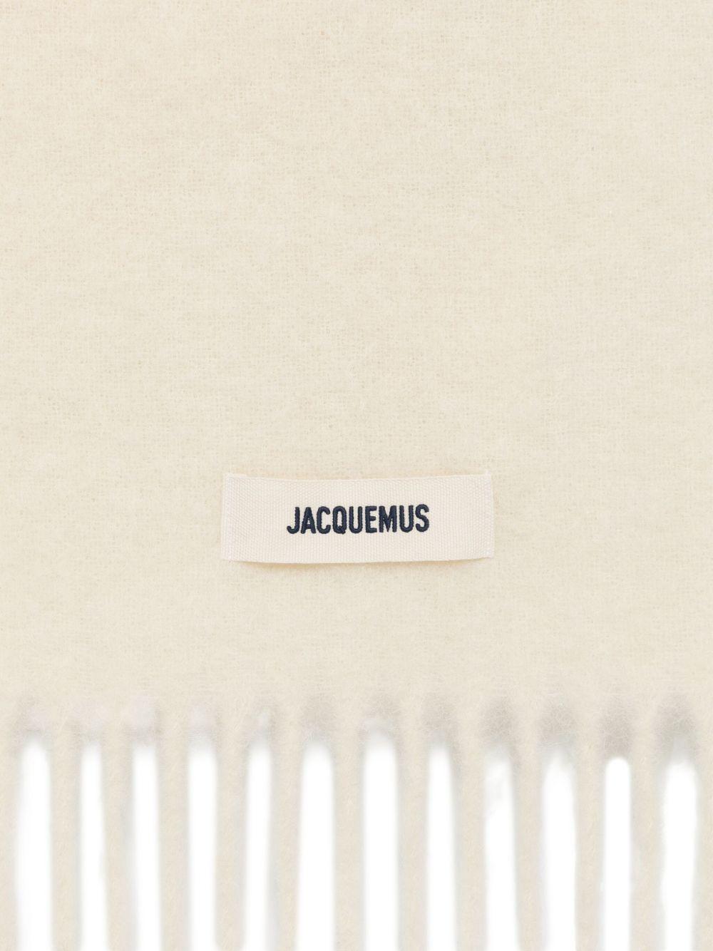  24HACU00572 BOT4032110 JACQUEMUS 