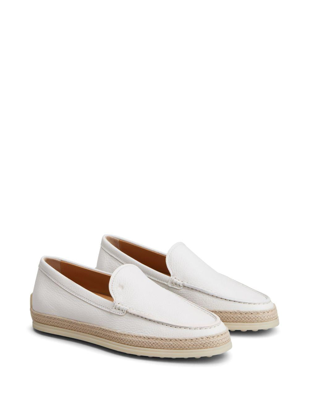 TODS XXW92K0HU305J1B015