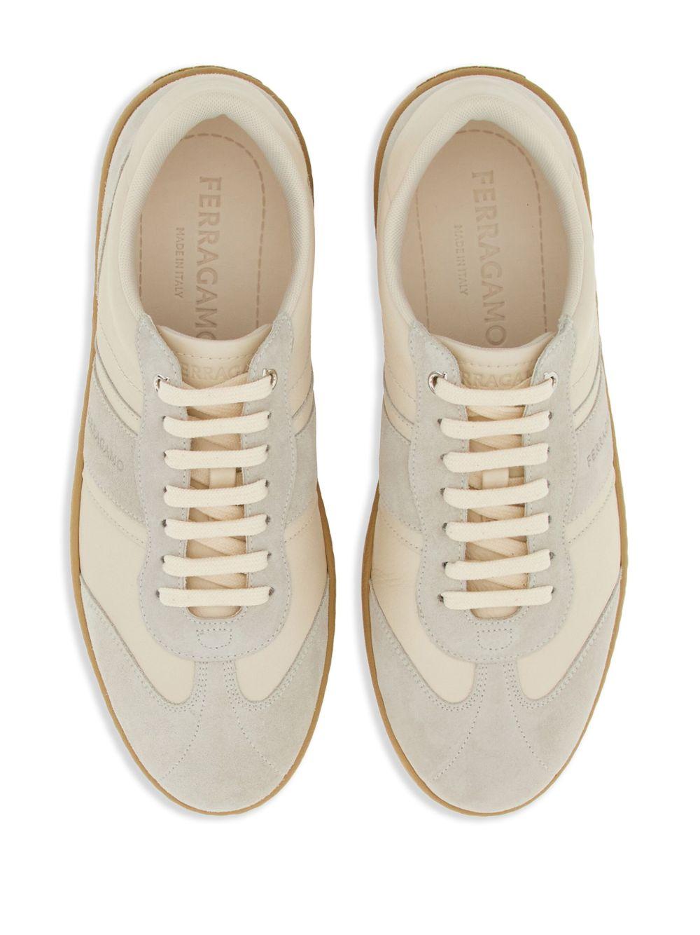  762260 021572MASCARPONE SALVATORE FERRAGAMO 